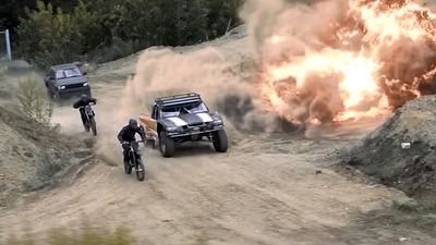 bild aus der news Dave Bautista soll in der Postapokalypse die Mona Lisa finden: Der Trailer zum Sci-Fi-Actioner "Afterburn" ist da