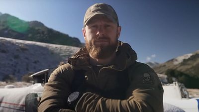 "Die Gruppendynamik kippt": "7 vs. Wild"-Trailer verspricht atemberaubendes Survival-Abenteuer