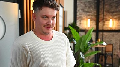 bild aus der news Nach GZSZ ist er jetzt bei "Alles was zählt": Anne Mendens Verlobter Gustav feiert RTL-Seriendebüt