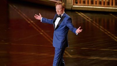 bild aus der news Diese bitterbösen Witze zum Start der Oscars 2026 retteten den Monolog von Conan O'Brien