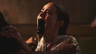 bild aus der news Atmosphärisch-gruseliger Trailer zu "Diabolic" – düsterer Psycho- & Religionshorror à la "The Witch"