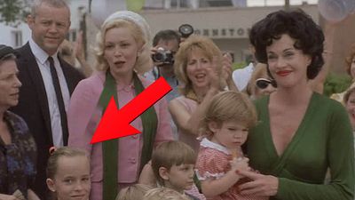 bild aus der news Vor 26 Jahren machte sie ihre ersten Schritte auf der Leinwand, heute kennt sie jeder: Habt ihr dieses kleine Mädchen erkannt?