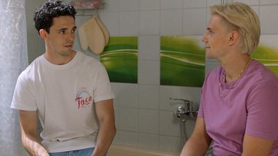 bild aus der news GZSZ-Spoiler: Moritz macht Luis einen unmoralischen Vorschlag – wird er mit Adam in die Kiste springen?