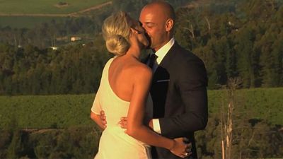 bild aus der news Tausche Rose gegen Fußball: Diese Bachelor-Siegerin liebt einen Bundesliga-Star