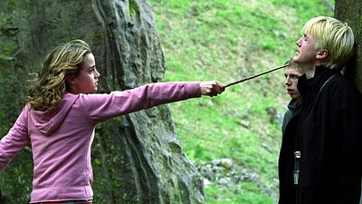 bild aus der news Der neue Horror-Film der "ES"-Macher ist gerade ein ganzes Stück spannender geworden: "Harry Potter"-Star stößt zum Cast