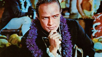 bild aus der news Die ersten Bilder sind da: "Titanic"-Star wird in neuem Biopic zu Marlon Brando  – und sieht diesem verblüffend ähnlich!