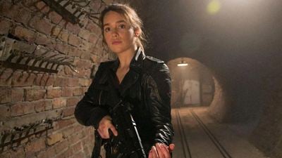 "Ich habe ihn fast überfahren": So hätte Emilia Clarke beinahe für eine Tragödie am Set von "Secret Invasion" gesorgt