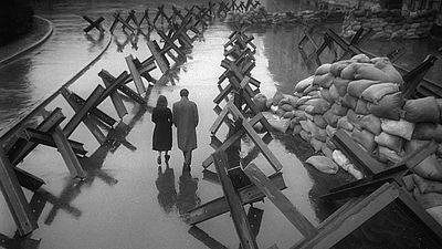 bild aus der news Fast 10 (!) Millionen Zuschauer: Dieses Kriegsfilm-Meisterwerk war in Deutschland erfolgreicher als "Avatar 2" und "Jurassic Park"!