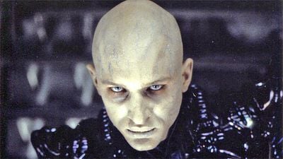 bild aus der news "Da geht jemand, von dem wir nie wieder hören werden": Patrick Stewart war sich nach diesem Sci-Fi-Flop sicher, dass Tom Hardy keine Zukunft in Hollywood hat