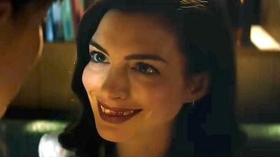 bild aus der news Anne Hathaway zeigt sich in diesem Psycho-Thriller von ihrer düsteren Seite: Erster Trailer zur Bestseller-Verfilmung "Verity"