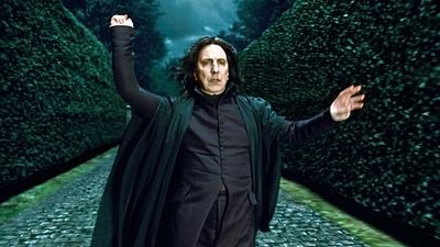 bild aus der news "Harry Potter"-Star Alan Rickman hätte fast in einer der größten Sagas der Kinogeschichte mitgespielt ⁠– seine Karriere wäre völlig anders verlaufen!