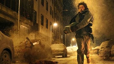 bild aus der news "Wäre er einen Schritt weiter rechts gewesen, wäre er gestorben": Dieser "Resident Evil"-Stunt hätte den Hauptdarsteller töten können