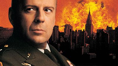 bild aus der news Heute im TV: Dieser Action-Thriller mit Denzel Washington & Bruce Willis war Ende der 1990er seiner Zeit erschreckend voraus