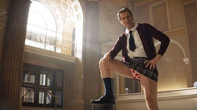 bild aus der news "Es steht im Vertrag": Zeigt Liam Neeson in "Die nackte Kanone" wirklich seinen blanken Hintern?