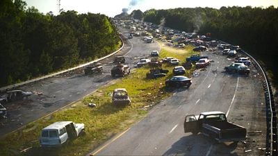 bild aus der news In 2 Tagen startet ein Endzeit-Spektakel zwischen Sci-Fi-Dystopie und Kriegsfilm: Trailer zum mit Spannung erwarteten "Civil War"