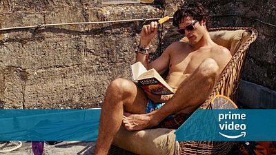 bild aus der news Von dieser durch "Saltburn" inspirierten Duftkerze ist sogar "Barbie"-Star Margot Robbie begeistert