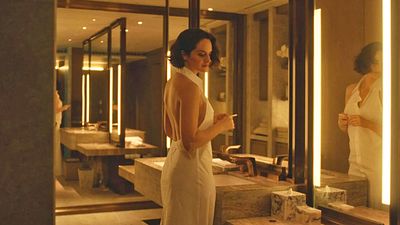 bild aus der news Die Neuverfilmung eines skandalträchtigen FSK-18-Kassenschlagers: Exklusiver Trailer zu "Emmanuelle"