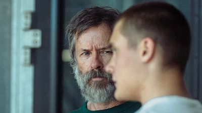 bild aus der news Der äußere und innere Knast: Erster Trailer zum packenden Gefängnis-Drama "Inside" mit Marvel- und "Warfare"-Stars