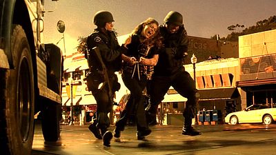 bild aus der news Dieser Actionfilm enthält eine der schwierigsten Szenen der Kinogeschichte: 5 Millionen Dollar, 11 Monate und 135 Kameras für ein einziges Wort im Drehbuch