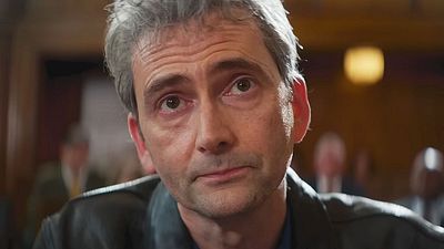 bild aus der news Vom "Adolescence"-Macher: Trailer zur True-Crime-Serie "The Hack" mit "Dr. Who"-, "Trainspotting"- & "Exterritorial"-Stars