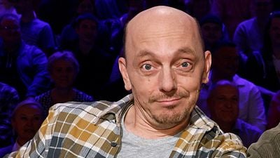 bild aus der news Bernhard Hoëcker über unverschämte Promi-Forderungen bei "Wer weiß denn sowas?": "Wir kommen nur, wenn wir zwei Antworten kriegen"