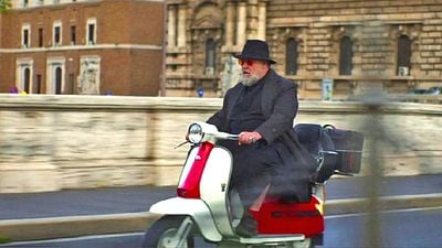 bild aus der news Erstmals im TV: In diesem Horrorfilm wird "Gladiator"-Star Russell Crowe zur coolsten Sau im Vatikan!