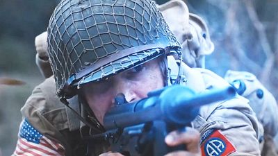 bild aus der news Dieser krachende Weltkriegs-Actioner punktet schon jetzt durch seine ungewöhnliche Besetzung: Trailer zu "Murder Company"