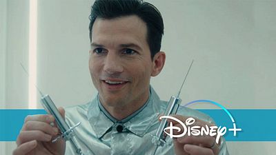 bild aus der news Body-Horror mit Ashton Kutcher ab heute auf Disney+: Der "American Horror Story"-Macher rechnet mit der Modebranche ab