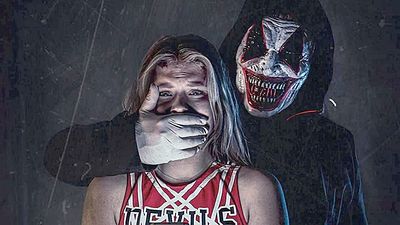 bild aus der news Like oder Leiche? Im Trailer zum Folter-Horror-Schocker "Deinfluencer" geht's einer Cheerleaderin vor laufender Webcam an den Kragen