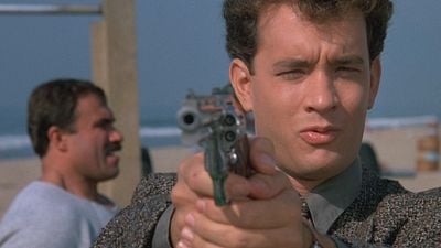 bild aus der news Tom Hanks ist mit diesem Film Liam Neeson 38 Jahre (!) zuvorgekommen: Jetzt gibt es diesen irren Cop-Film neu im Heimkino