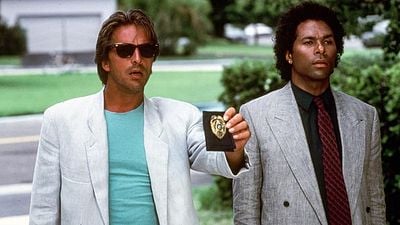 bild aus der news Endlich steht es fest: Diese beiden Superstars übernehmen die Hauptrollen im neuen "Miami Vice"-Film – und einen Titel gibt’s jetzt auch