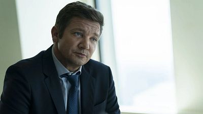 bild aus der news Ein Jahr nach Schneepflug-Horror-Unfall: Marvel-Star Jeremy Renner dreht wieder