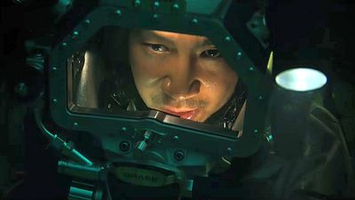 bild aus der news Beklemmender geht kaum: Im deutschen Trailer zu "Last Breath" wird der dunkle Meeresgrund für einen Netflix-Star zur Todesfalle