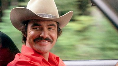 bild aus der news "Was zur Hölle habe ich mir dabei gedacht?": Kult-Schauspieler Burt Reynolds hat diesen Mega-Hit der 90er abgelehnt