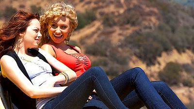 bild aus der news TV-Tipp: Eine der besten Komödien der letzten 15 Jahre – hier zeigte eine zweifache Oscar-Gewinnerin schon, was sie drauf hat!