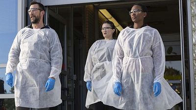 bild aus der news Staffel 2 hat offiziell grünes Licht bekommen: Eine der besten Serien des Jahres geht weiter!