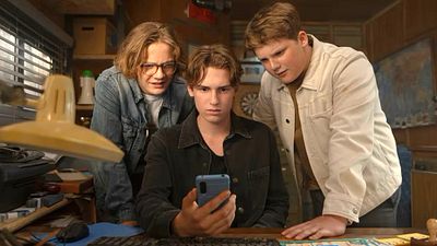 bild aus der news Wir erklären das Ende von "Die drei ??? und der Karpatenhund": Was steckt hinter dem mysteriösen Anruf?