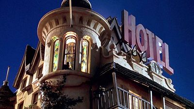 bild aus der news Die gefloppte Fortsetzung zu einem der größten Kino-Hits der 90er ist viel besser als das Original – laut "Die Tribute von Panem"-Star Woody Harrelson!