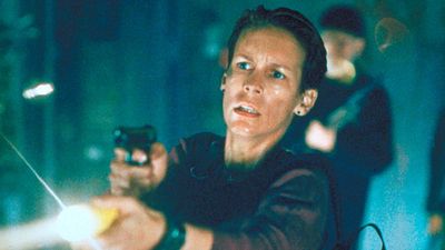 bild aus der news "Von Grund auf schlecht": Für diesen Sci-Fi-Horrorfilm schämt sich Jamie Lee Curtis seit 26 Jahren