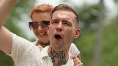 bild aus der news Edith und Eric Stehfest tragen die gleichen Tattoos: Dieser traurige Grund steckt hinter der Körperkunst