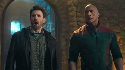 bild aus der news Mit diesem Film wird Dwayne Johnson zum bestbezahlten Schauspieler des Planeten: Erster Trailer zum Action-Abenteuer "Red One"