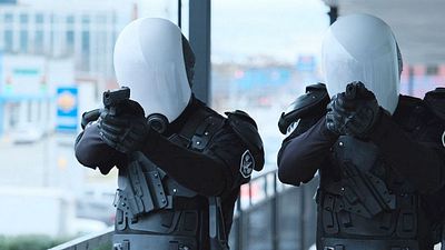 bild aus der news Mindfuck-Sci-Fi-Action mit "Herr der Ringe" & "Band Of Brothers"-Stars: Trailer zum Multiverse-Thriller "The Shift"