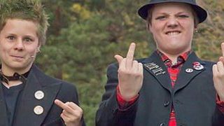 bild aus der news Exklusiver Clip aus "Sons of Norway": Junge Punker stiften Unruhe