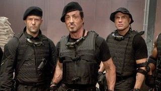 bild aus der news "The Expendables 2"-Filmauszug: Oneliner-Schlacht im Kugelhagel