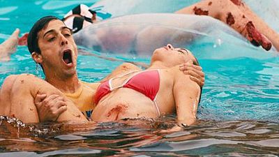 bild aus der news "Piranha 2": Erster deutscher Trailer zum blutigen Badespaß