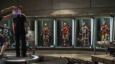 bild aus der news "Iron Man 3": Neue Setfotos zeigen neuen Anzug und War Machine im patriotischen Design