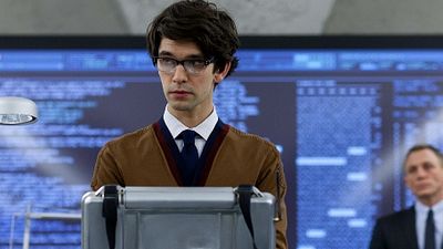 bild aus der news James Bond macht sich über 'Q' Ben Whishaw lustig im neuen "Skyfall"-Clip