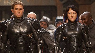 bild aus der news Idris Elba sagt Weltuntergang im neuen actionreichen Trailer zu "Pacific Rim" ab