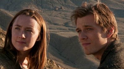 bild aus der news "Seelen": Neuer bewegender Trailer zur Sci-Fi-Romanze mit Saoirse Ronan und Diane Kruger