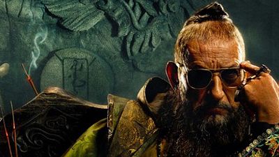 bild aus der news Badass Ben Kingsley: Der Mandarin im bizarren Look auf neuem Poster zu "Iron Man 3"
